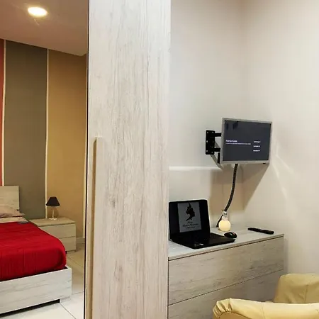 Regina Giovanna Guest house Naples
